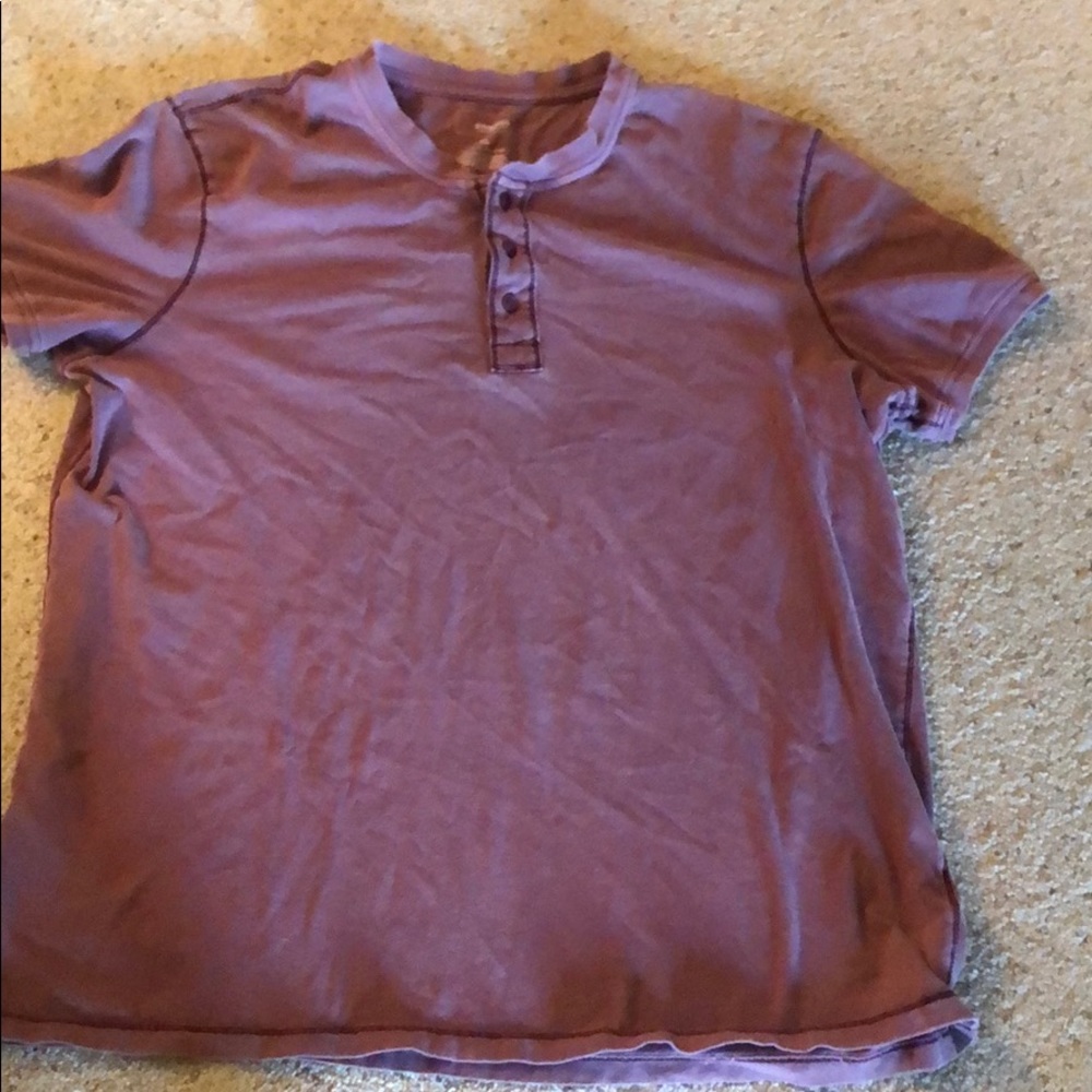 Sonoma 3 button T-shirt